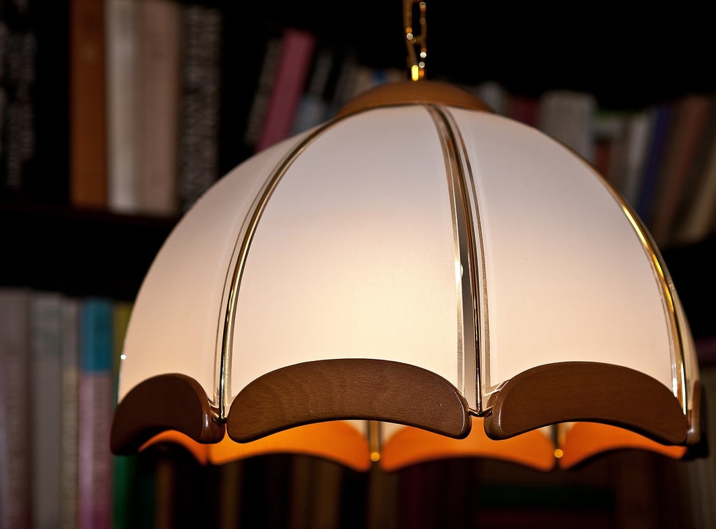 How to Fix a Lamp Shade: Easy Step-by-Step Guide